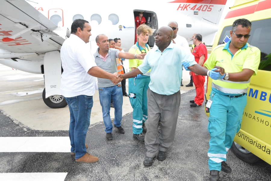 Eerste patiënten van de Bovenwinden komen aan op Bonaire