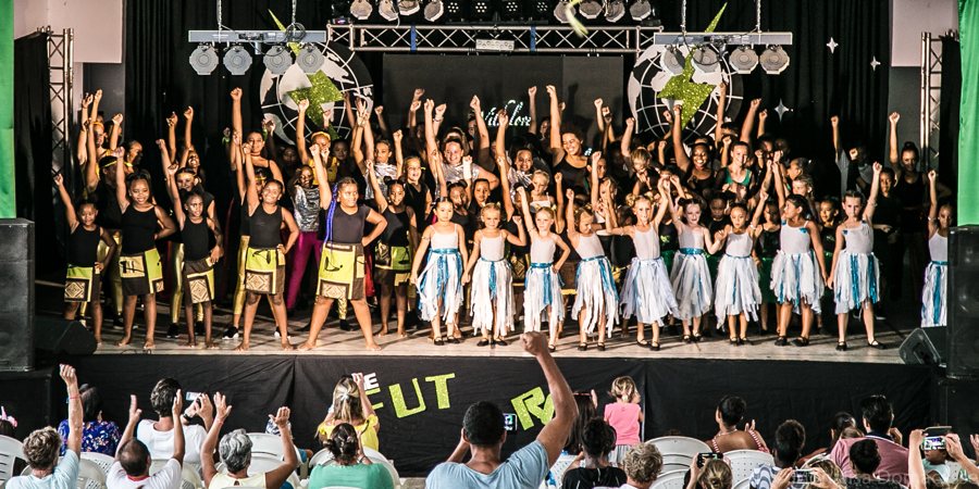 Dansschool Dance Sensation sluit jaar af met spectaculaire show