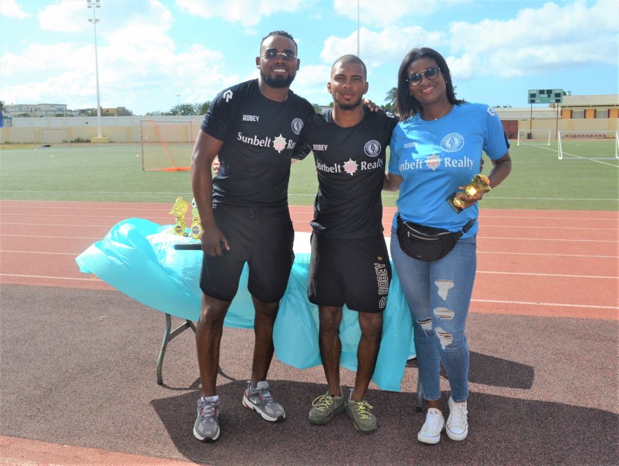 Eerste Back 2 school Cup penalty shoot-out toernooi op Bonaire