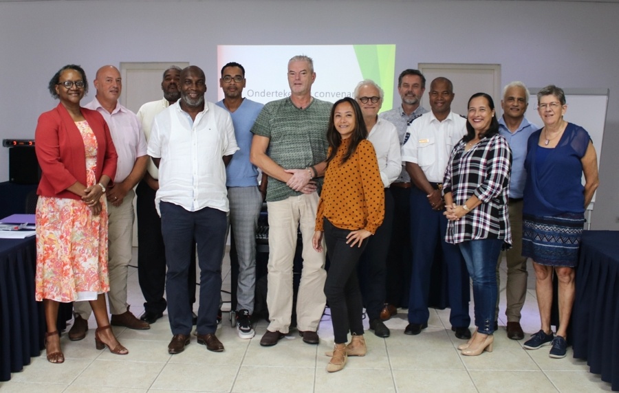 Vernieuwd convenant Zorg- en Veiligheidshuis Bonaire 