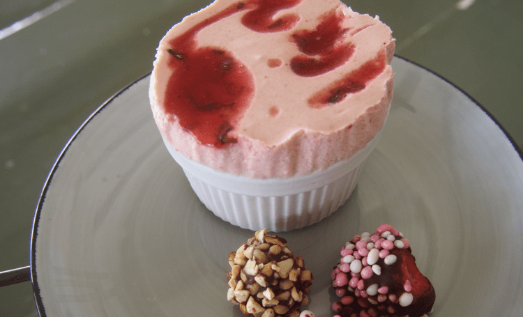 Koken met Corjan: Aardbeienbavarois soufflé