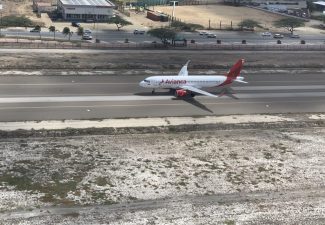 Avianca start vlucht vanaf Aruba | Foto: Dick Drayer