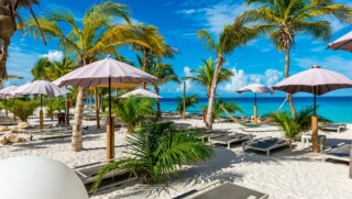 Buiten Europa alleen Aruba, Bonaire, Curaçao en Sint Maarten code geel