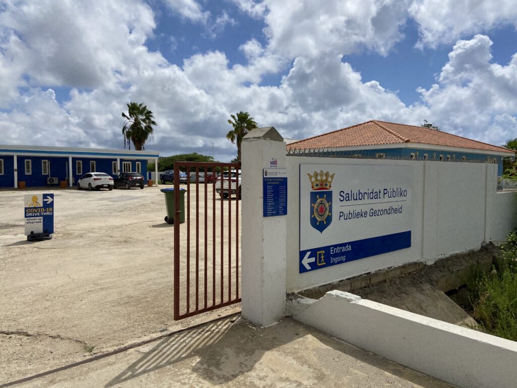 Lage aantal besmettingen maakt zelftesten zinloos op Bonaire