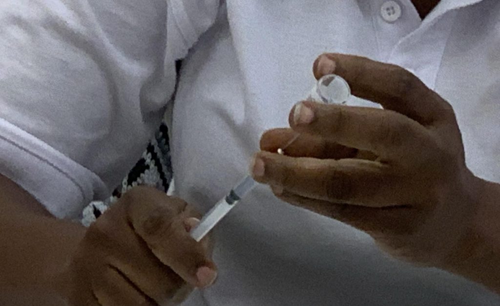 Gezaghebber neemt zelf gecreëerde onduidelijkheid over vaccinatiegraad Bonaire weg