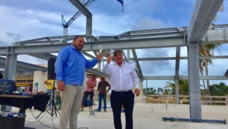 Nieuwbouw Plaza Beach Resort Bonaire bereikt hoogste punt