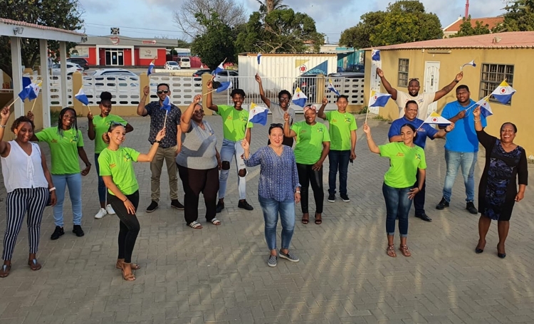 Jongeren Bonaire naar Arte di Palabra-wedstrijd in Aruba