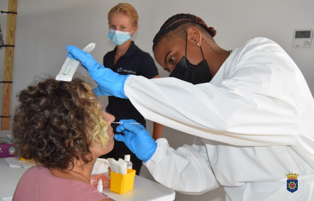 Waarom er opeens meer PCR testen worden afgenomen op Bonaire