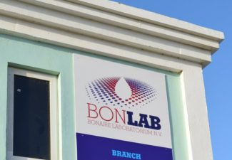 Politiek Bonaire zet nu toch vol in op voortbestaan van BonLab