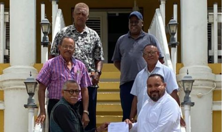Dialooggroep Bonaire doet aanbevelingen over slavernijverleden